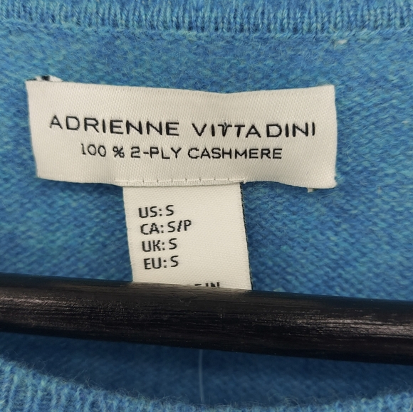 Adrienne Vittadini Cashmere Blue Crewneck Size Small - Picture 2 of 4